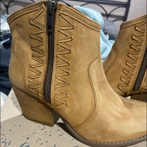Musse&Cloud M&C women’s boots. New. 39 sz